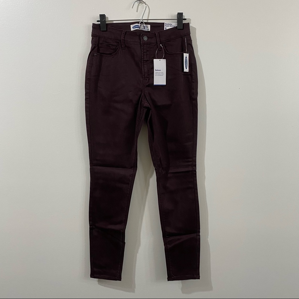 NWT Old Navy Rockstar Super Skinny High Rise Dark Burgundy Size 6